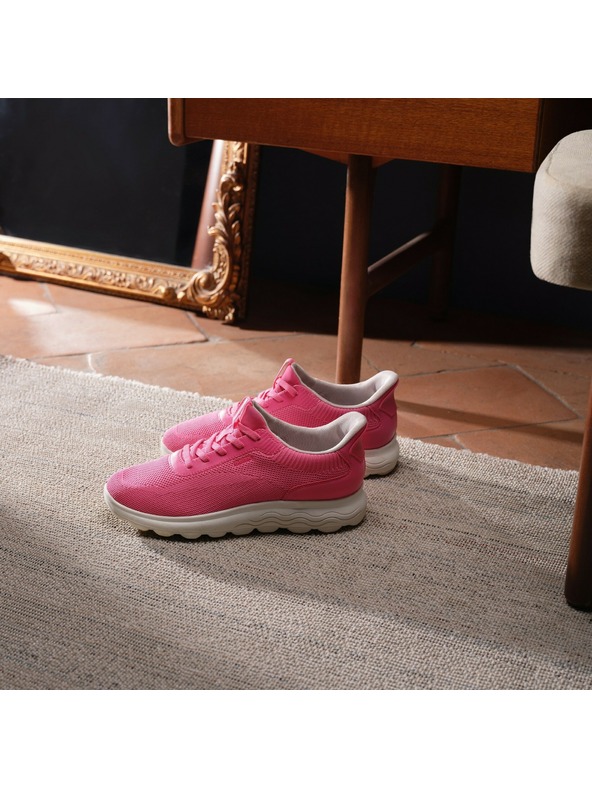 Geox Розови дамски маратонки Geox Spherica Plus Fast in