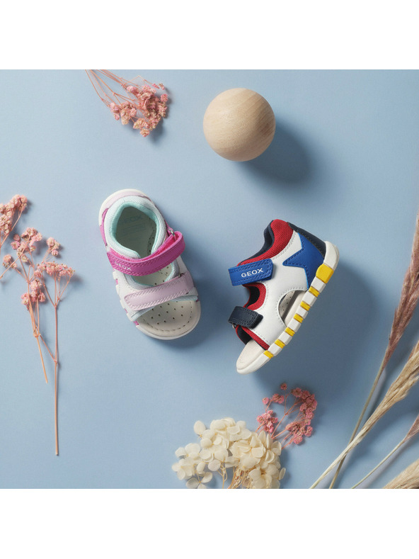 Geox Бели детски босоноги сандали Geox Sandal Iupidoo Gir