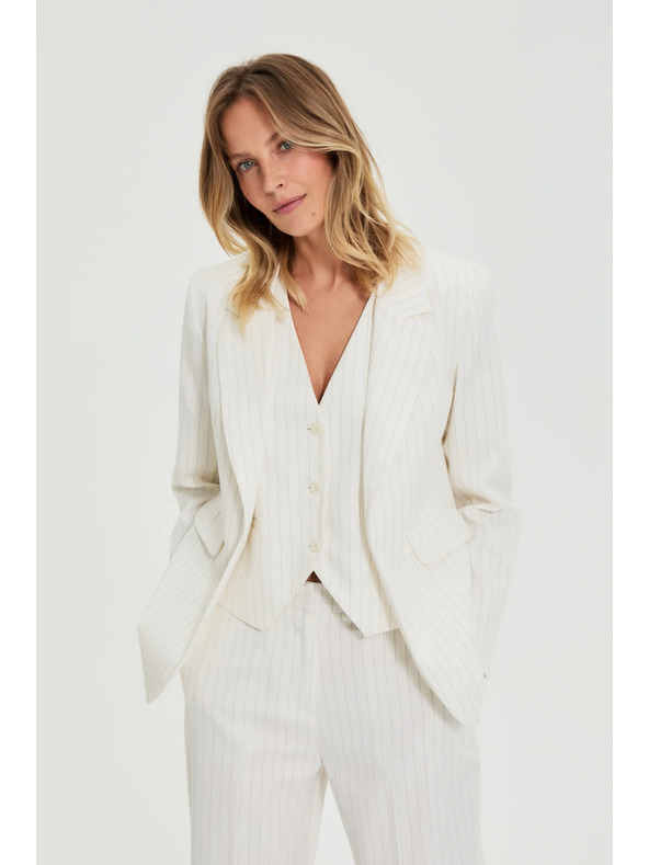 Moodo Бяло райирано сако Moodo