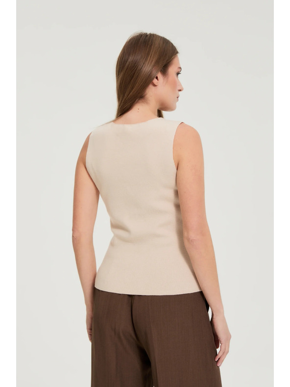 Moodo Топ с декоративни копчета бежов Moodo