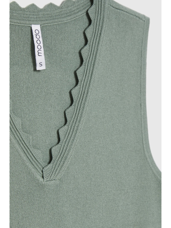 Moodo Гладък оливен топ Moodo