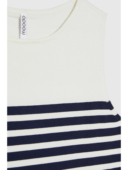 Moodo Бял раиран топ Moodo