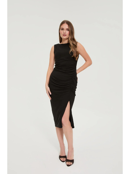 Moodo Прилепнати рокля със набори черна Moodo