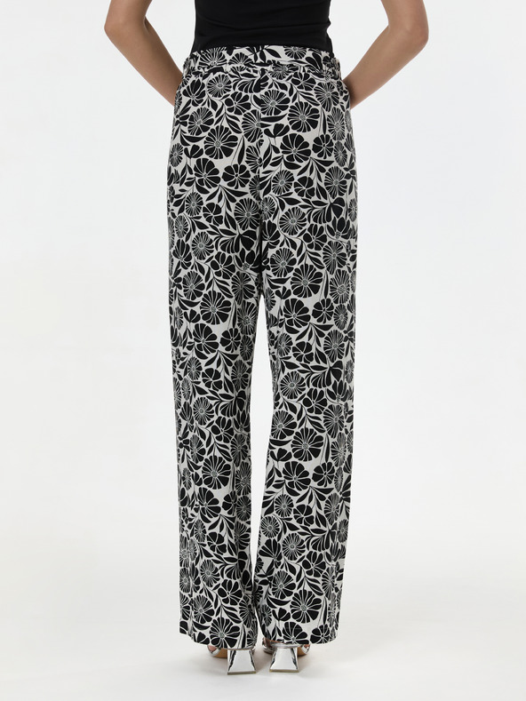 Orsay Черни дамски панталони с шарка ORSAY