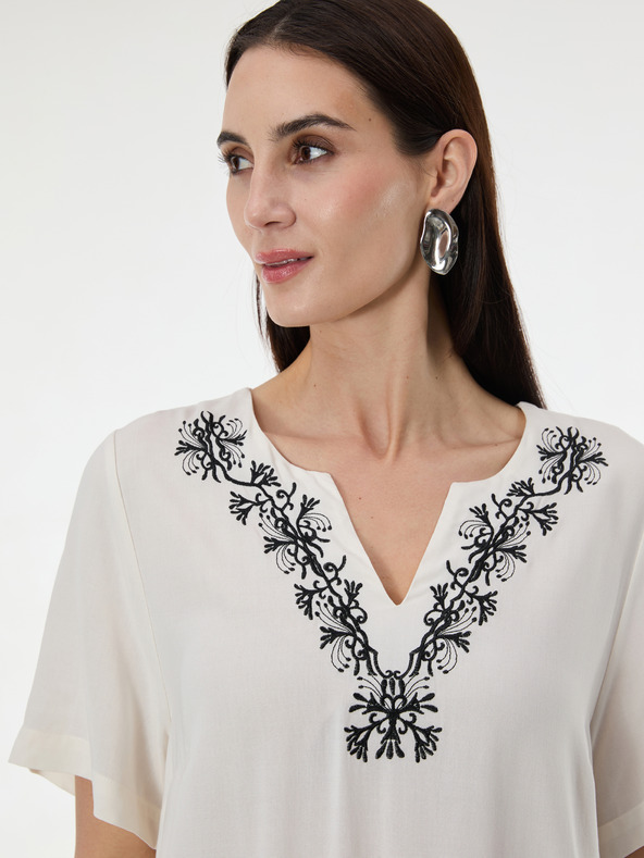 Orsay Кремава дамска рокля до коляното ORSAY