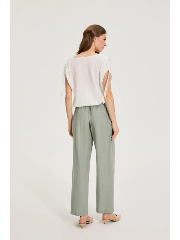Moodo Панталони с добавка от лен маслинено зелени Moodo