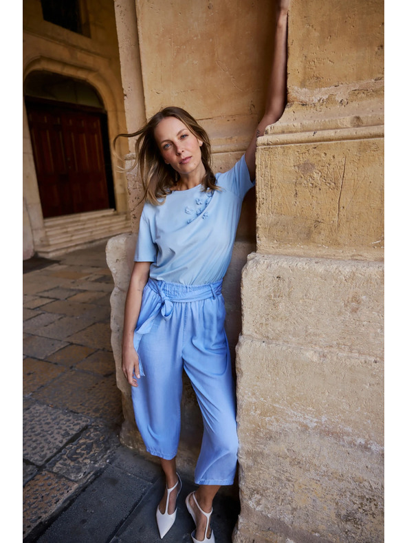 Moodo Памучна блуза с аплика светлосиня Moodo