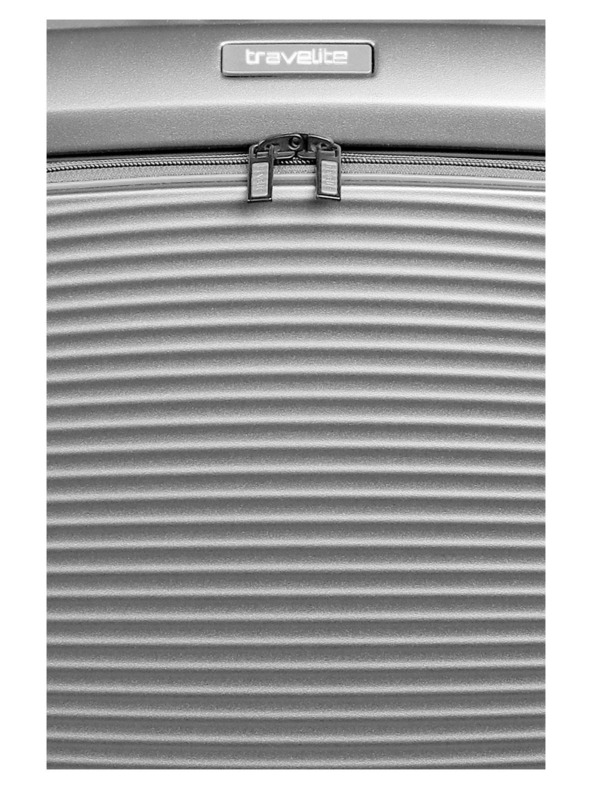 Travelite Пътен куфар Travelite Millennium S Front pocket Silver