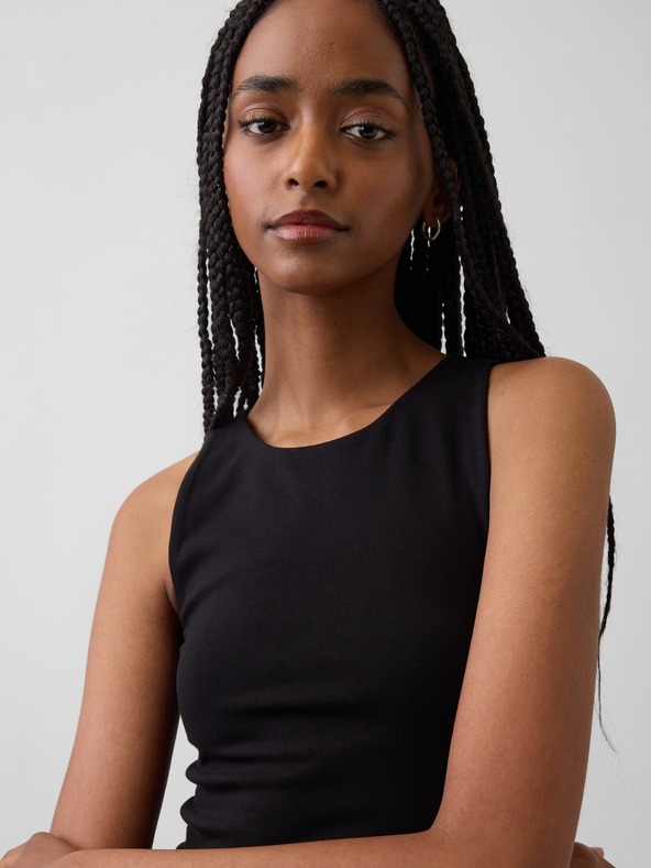 GAP Разтеглив кроп топ GAP