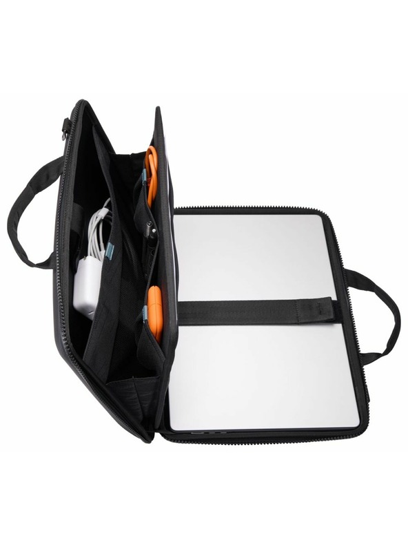 Thule Thule Gauntlet 5.0 портфейл за 16" MacBook Pro TGAE2557 - черен