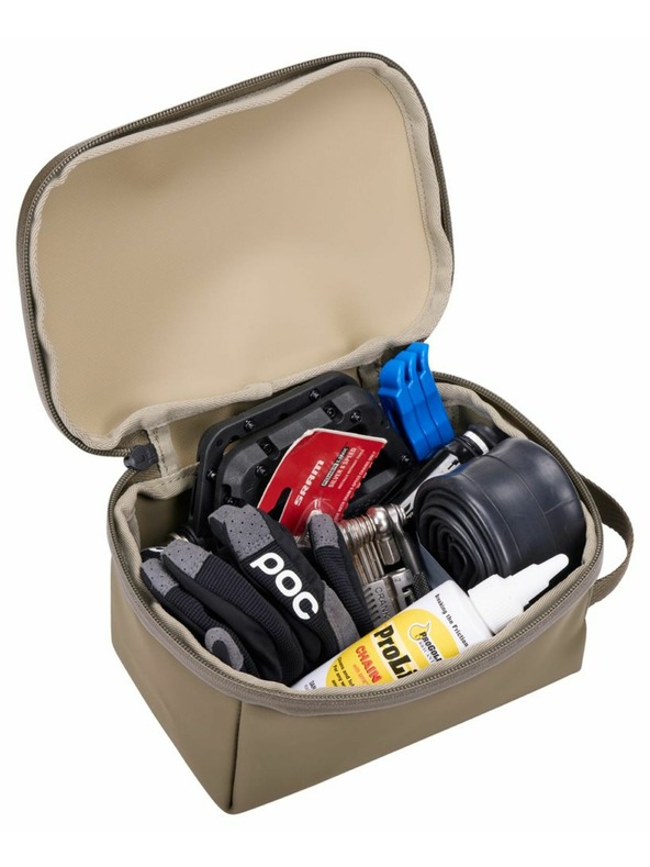 Thule Thule Chasm малко оборудване кутия TCGC301 - тъмен хаки