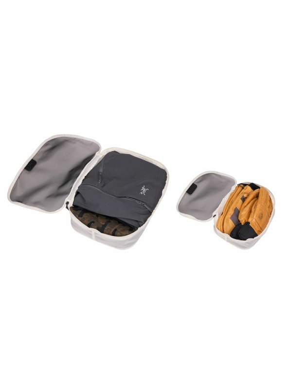 Thule Thule Packing cube комплект 1 среден и 1 малък органайзер TPCS204 - бял