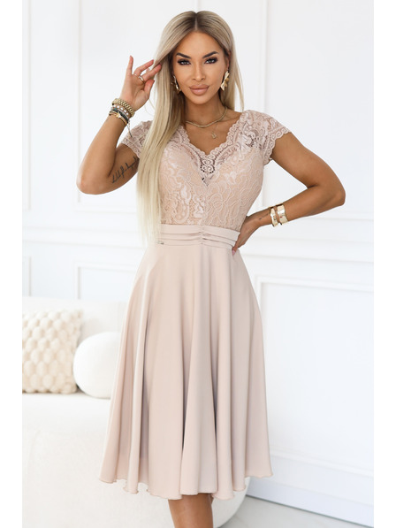 numoco LINDA Шифонена лека рокля с дантелен деколте - бежова
