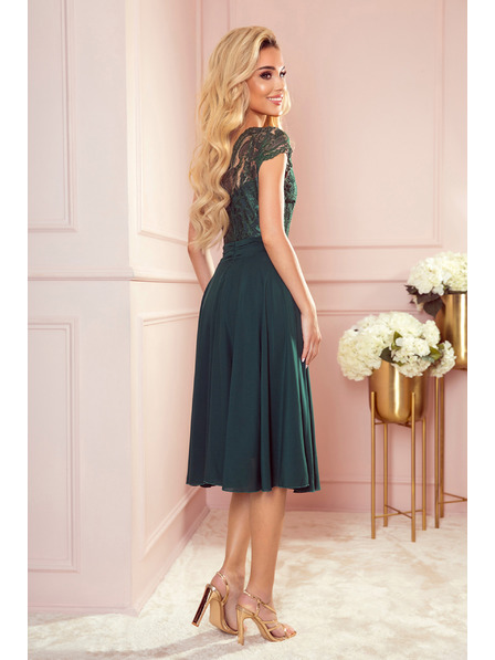 numoco Шифонена рокля с дантелено деколте - зелена Numoco LINDA