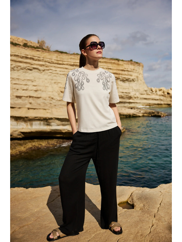 Moodo Памучна блуза с принт в бяло Moodo