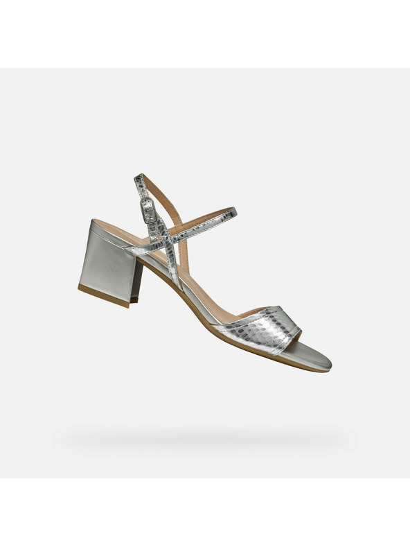 Geox Сребристи дамски сандали Geox New Eraklia 50