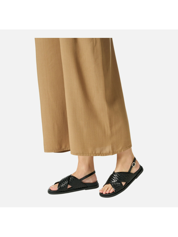 Geox Черни дамски сандали Geox Adelash