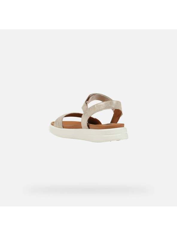 Geox Кафяви дамски сандали Geox Xand 2S