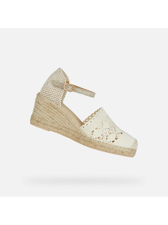 Geox Кремави дамски сандали Geox Gelsa Low