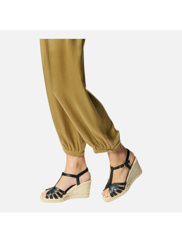 Geox Черни дамски сандали Geox Gelsa