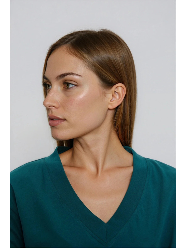 Moodo Памучна тениска с V-образно деколте зелена Moodo