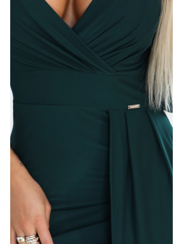 numoco Елегантна дълга рокля с пликов деколте и цепка - тъмнозелено