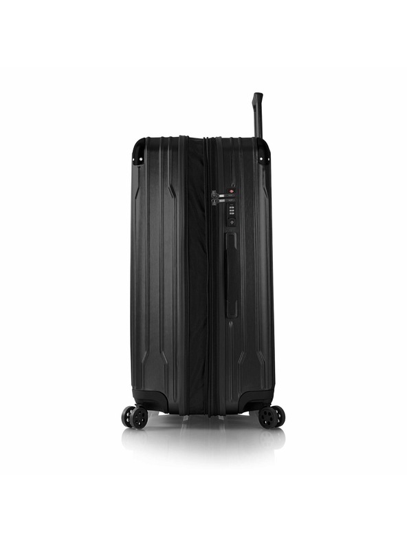 Heys Черен пътнически куфар Heys Xtrak L