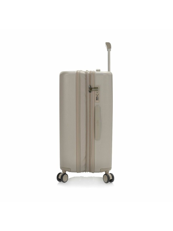 Heys Бежов пътнически куфар Heys Earth Tones M Atmosphere