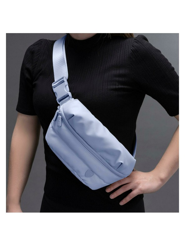 Heys Мини чантичка за кръст Heys Puffer Mini Waist Bag Light Blue