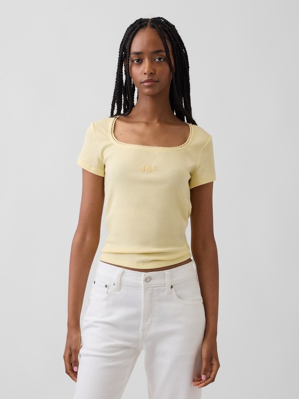 GAP Ребрести тениска с лого GAP