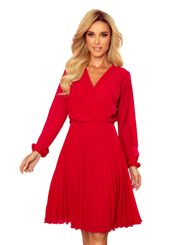 numoco ISABELLE Плисирана рокля с деколте и дълъг ръкав - Червена