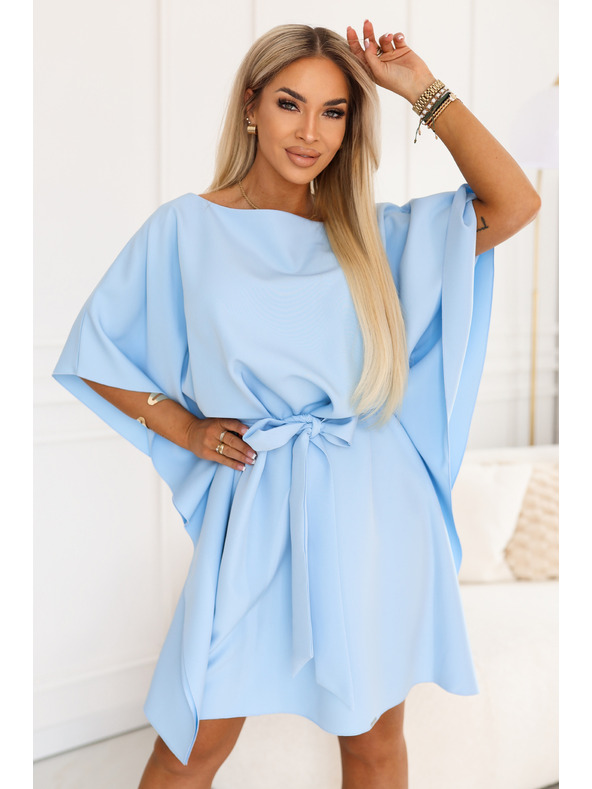 numoco SOFIA Рокля тип пеперуда със завързване в талията - светлосиня