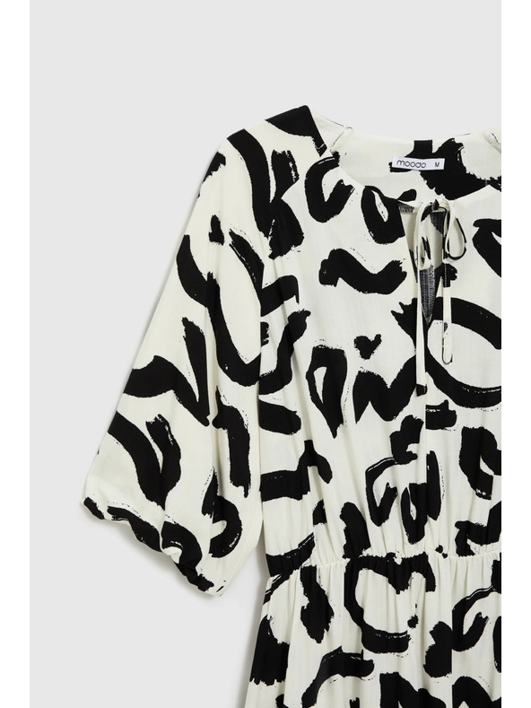 Moodo Вискозна рокля с принт бежова Moodo