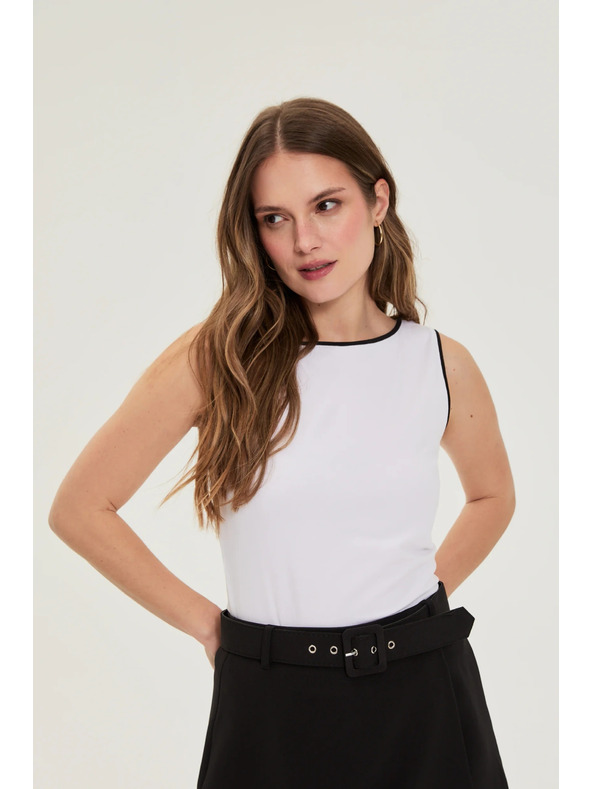 Moodo Бял топ Moodo