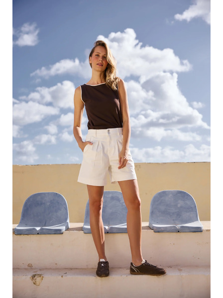 Moodo Гладки къси панталони бели Moodo