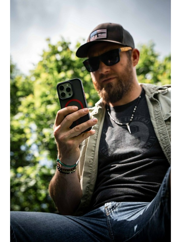 Tactical Tactical MagForce Hyperstealth 2.0 Защитен калъф за Apple iPhone 16 Pro Max Black/Red