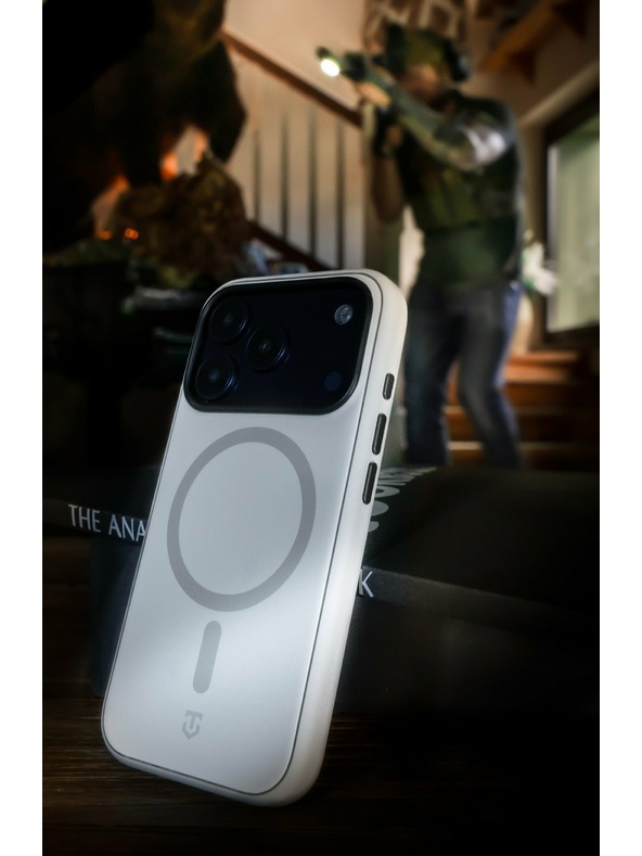 Tactical Tactical MagForce SmoothIsFast Калъф за Apple iPhone 17 Pro Chalk