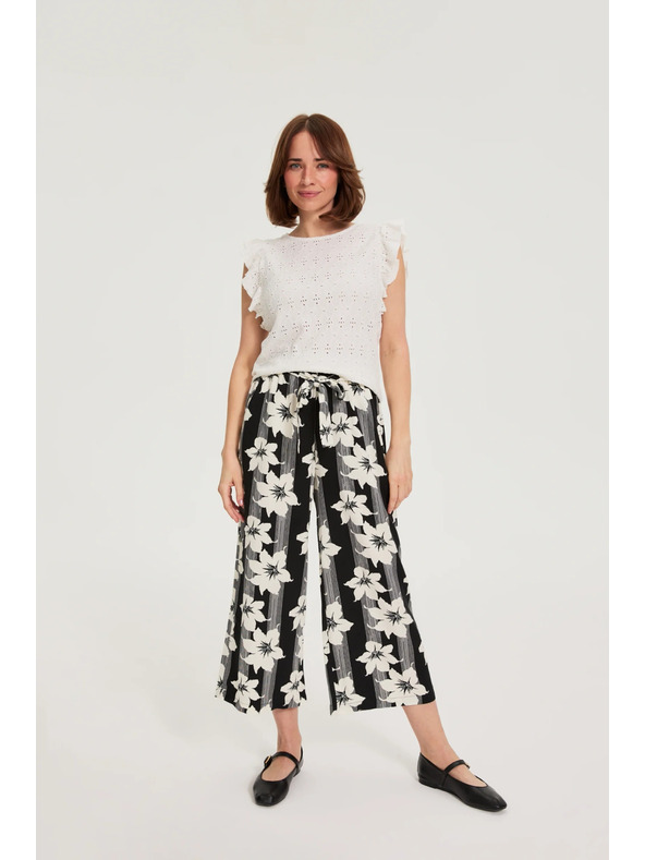 Moodo Блуза с воланчета на ръкавите бяла Moodo