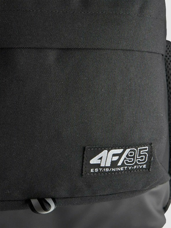 4F Детски раница 4F