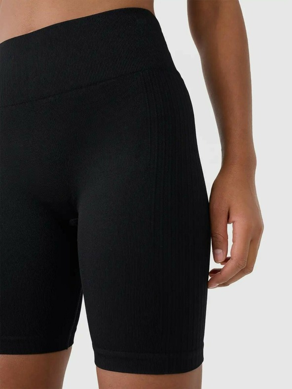 4F Дамски шорти 4F FNK Breeze