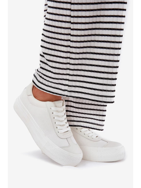 BIG STAR SHOES Дамски кецове на платформа Big Star – бели