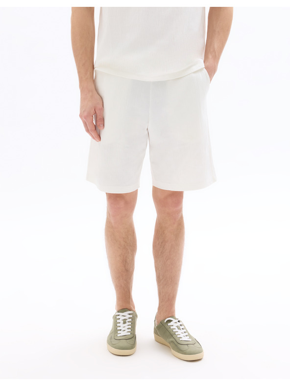Celio Къс панталон Nopliss