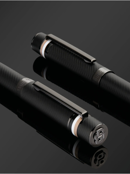 Hugo Boss Ролер HUGO BOSS Iconic HSF5215A