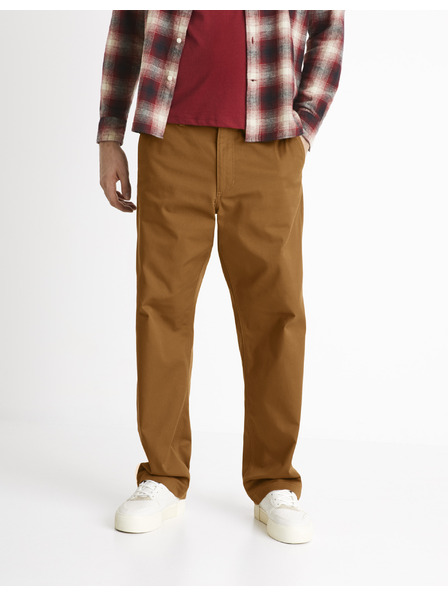 Celio Кафяв панталон тип чино Celio Coloose1