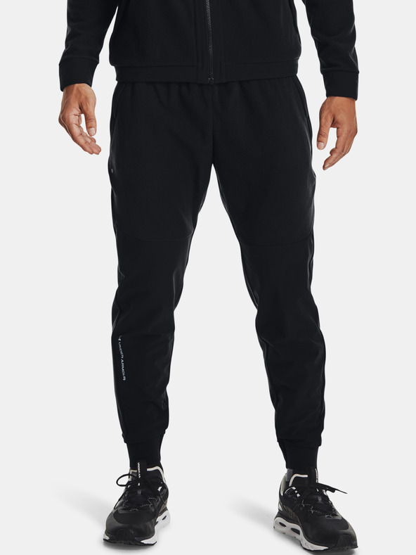 Under Armour T-shirt