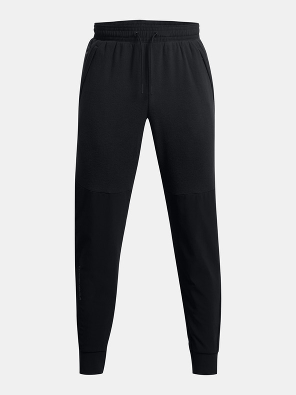 Under Armour T-shirt
