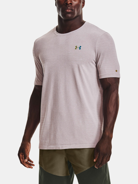 Under Armour T-shirt