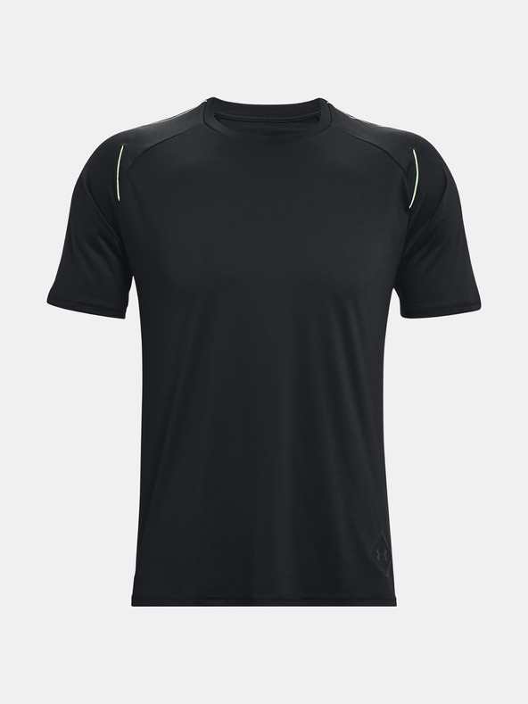 Under Armour T-shirt