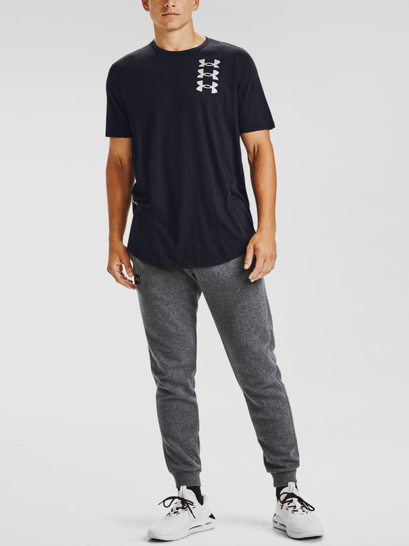 Under Armour Мъжка тениска Under Armour TRIPLE STACK LOGO SS