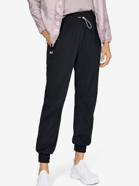 Under Armour Дамски спортни панталони Under Armour Recover Woven Pants